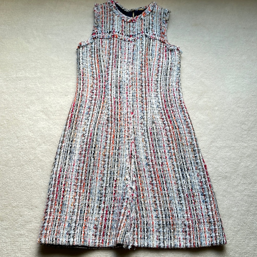 Ellie Tahari woven sheath dress. Size 4